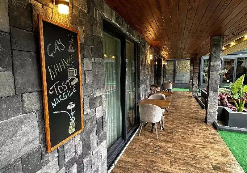 Aamiaismajoitus (B&B) Fifty Three Otel