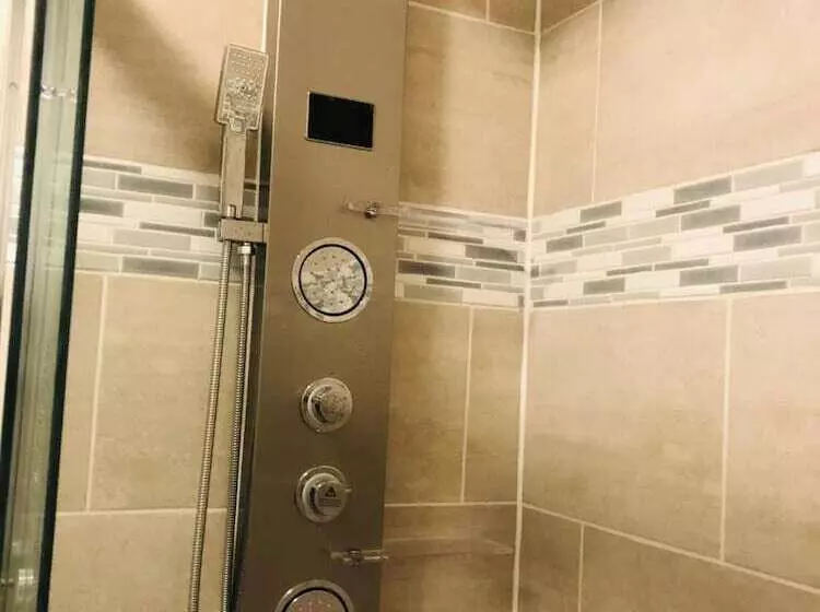 Hotelli Coastal Sands Inn