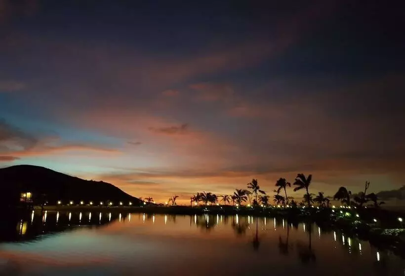 Hotelli Golden Point Resort