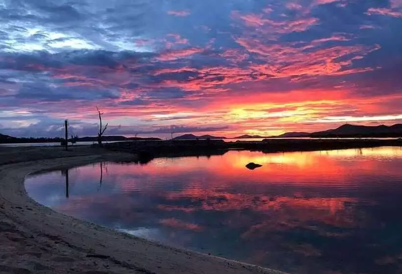 Hotelli Golden Point Resort