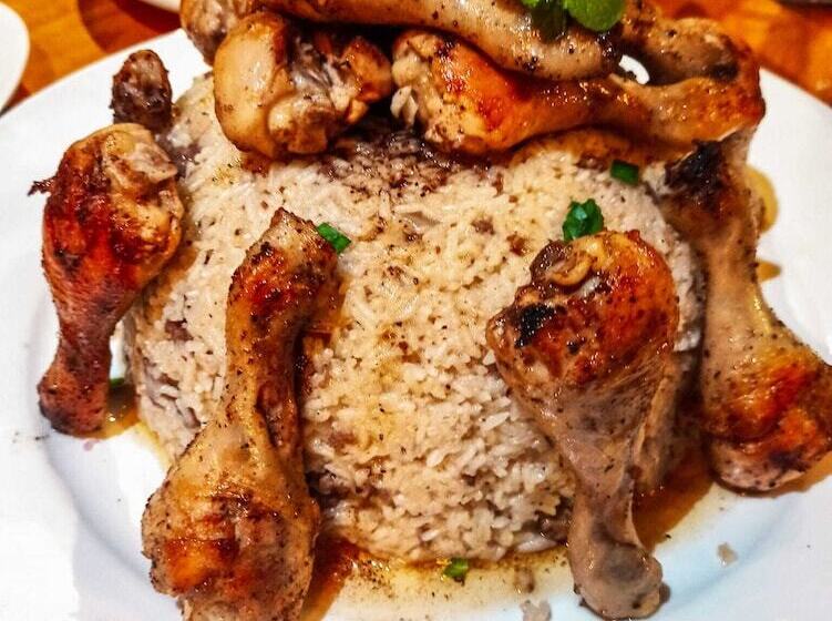 בית מלון כפרי Golden Point Resort