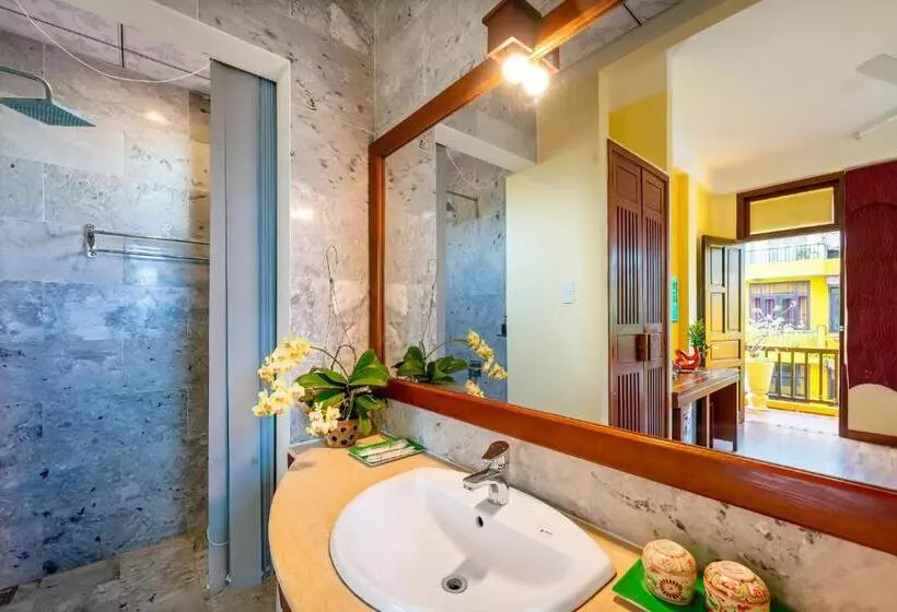 هتل Hoi An Green Riverside Oasis Villa