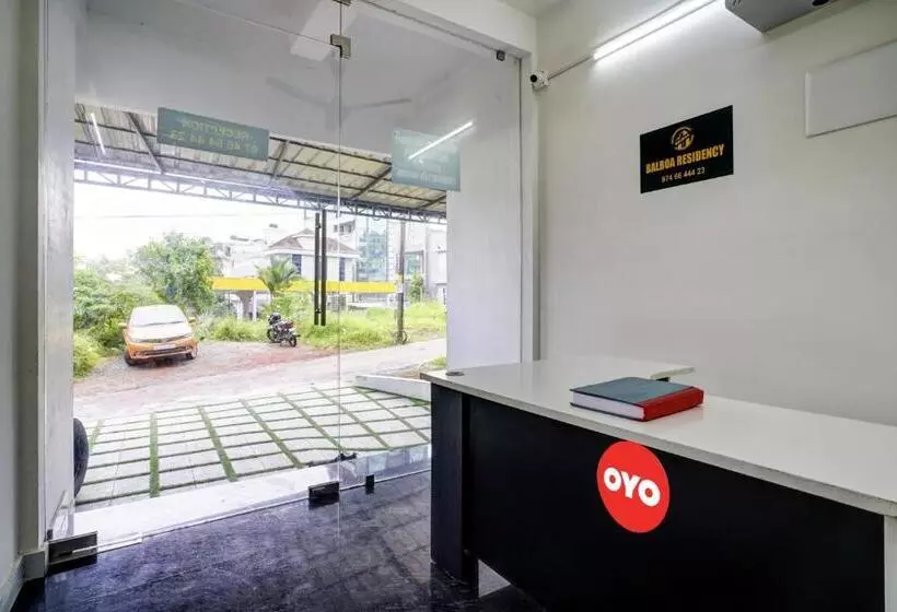 هتل Oyo Flagship Grand Maison