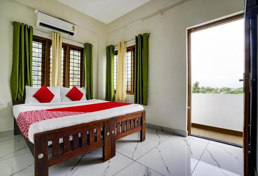 Hotel Oyo Flagship Grand Maison