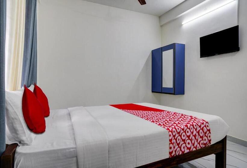 Hotel Oyo Flagship Grand Maison