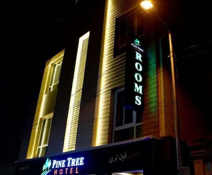Hotel Pine Tree