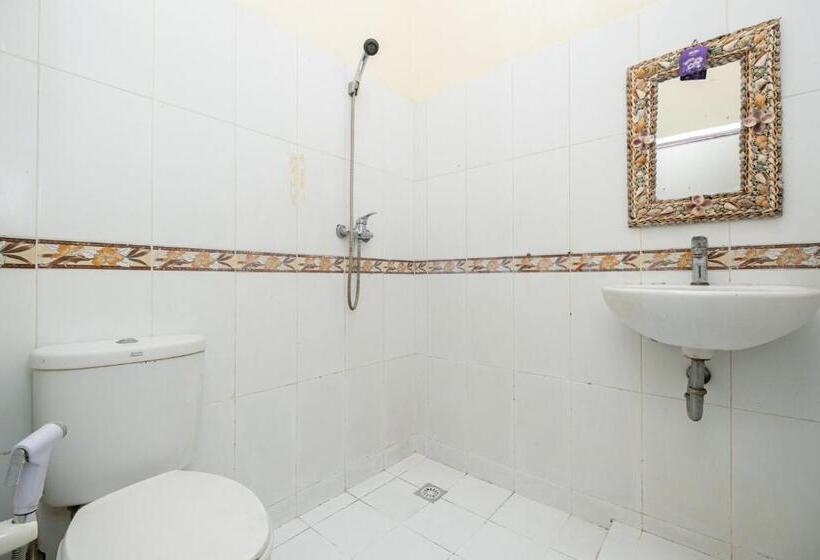 בית מלון כפרי Reddoorz Plus @ Grace Residence Surabaya