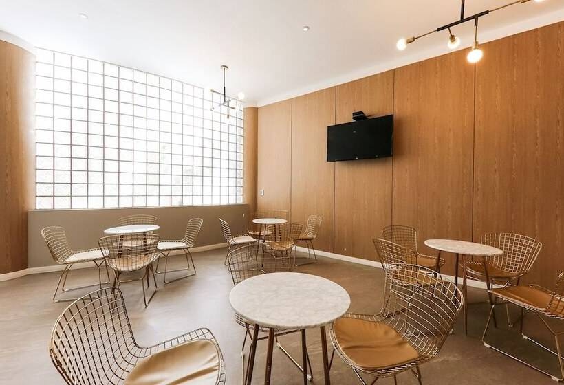 Motel Cheonan One Plus