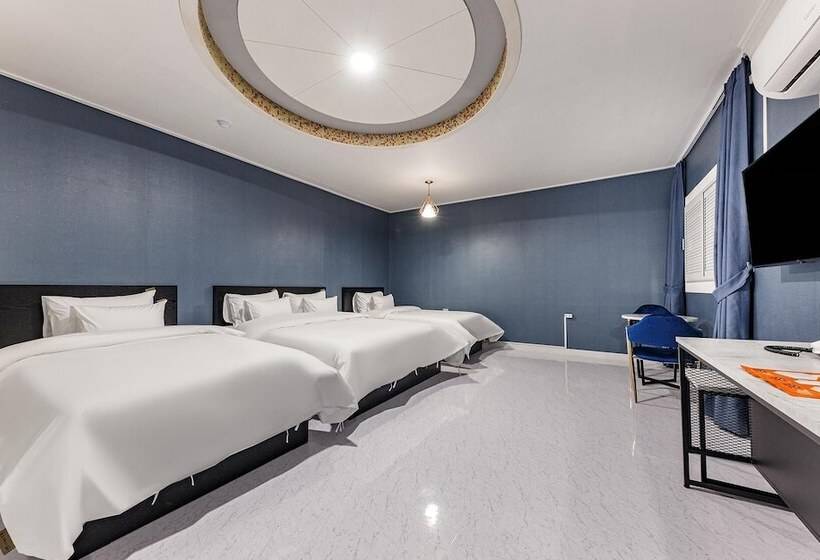 Motel Cheongju Hotel Namuneulbo