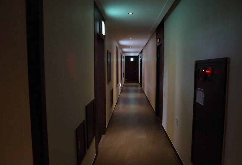 Motel Gangneung Kyungpodae La Mer