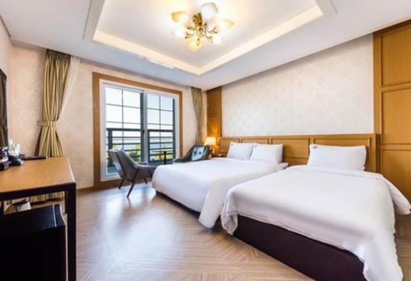 Motel Gangneung Kyungpodae La Mer