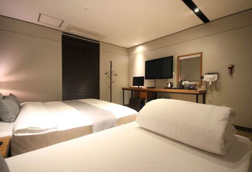 مُتل Yeonsan Oops