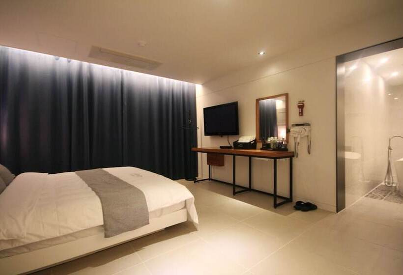 مُتل Yeonsan Oops