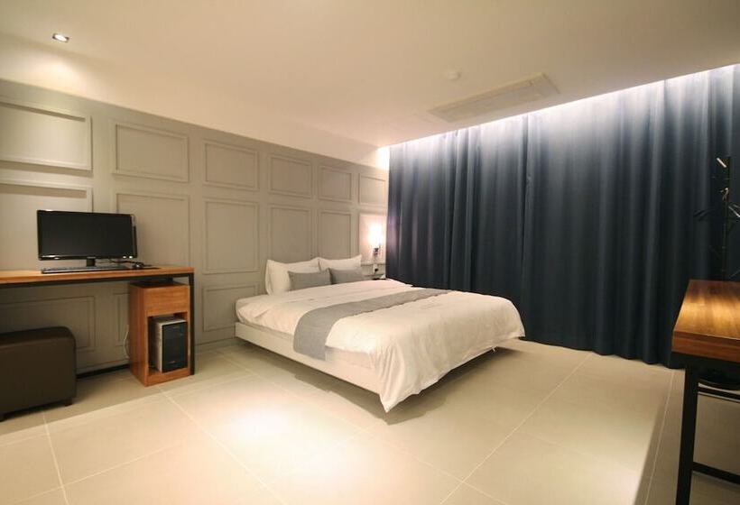 مُتل Yeonsan Oops