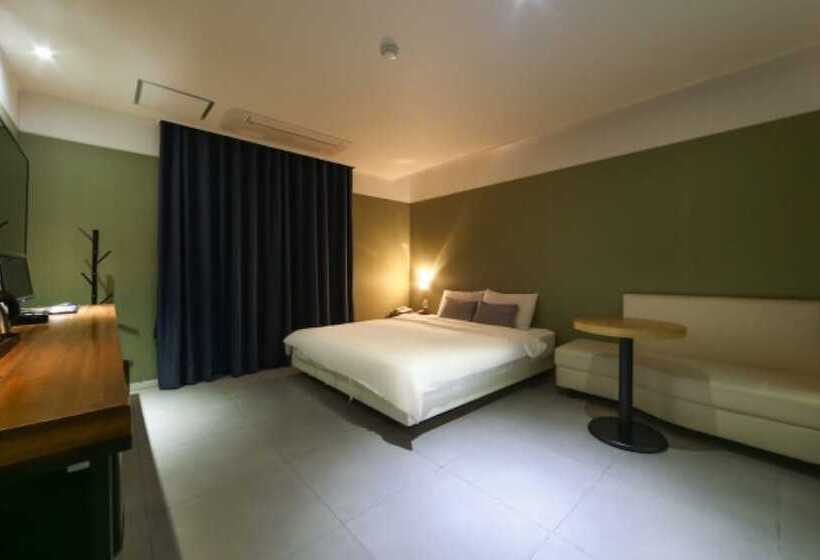 مُتل Yeonsan Oops