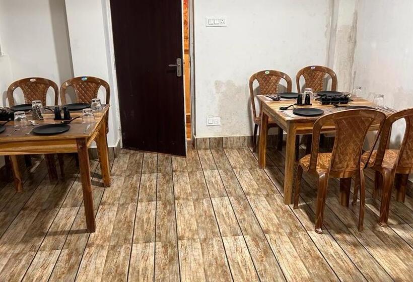 Pearl Retreat By Nirvaan Hotels