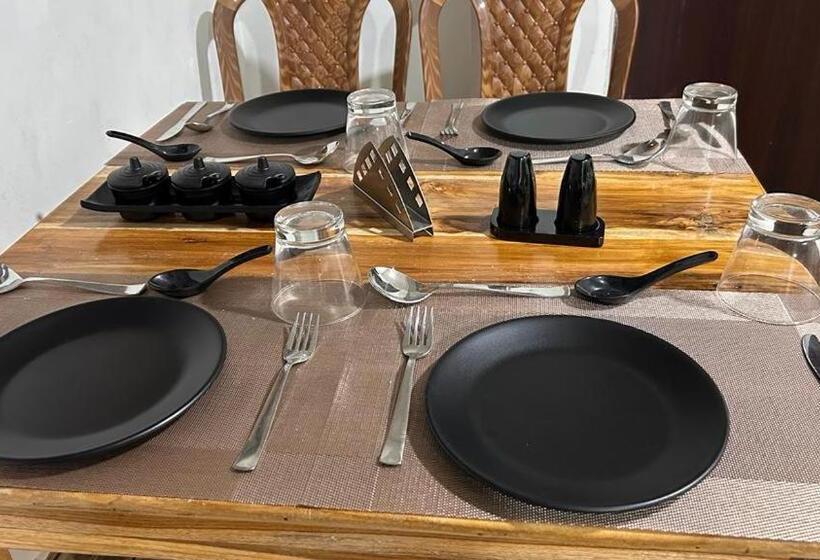 Pearl Retreat By Nirvaan Hotels