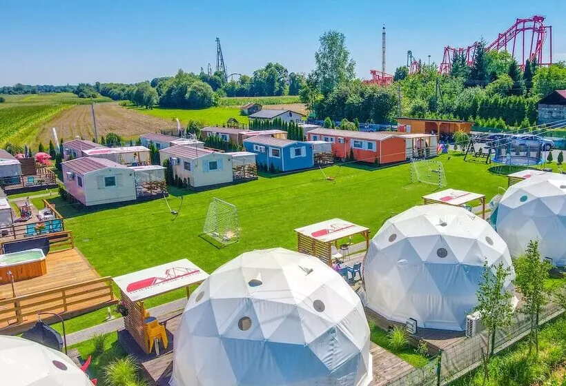 リゾートホテル Holiday Park Zator