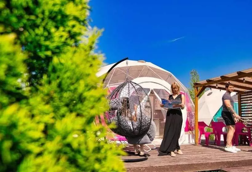 リゾートホテル Holiday Park Zator