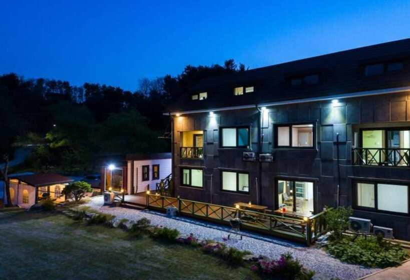 Uljin Dolbit Pension