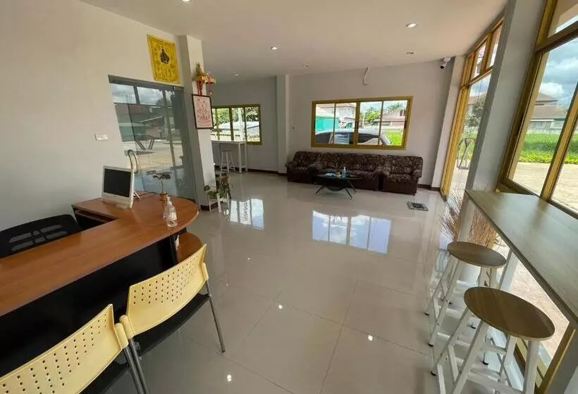 Retkeilymaja โรงแรมเชียงคำรักคุณ