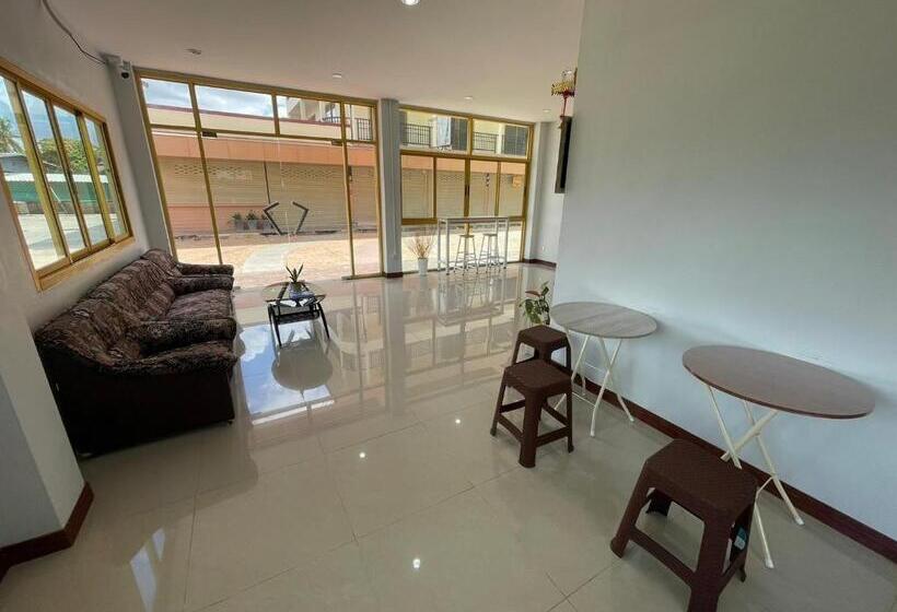 호스텔 โรงแรมเชียงคำรักคุณ