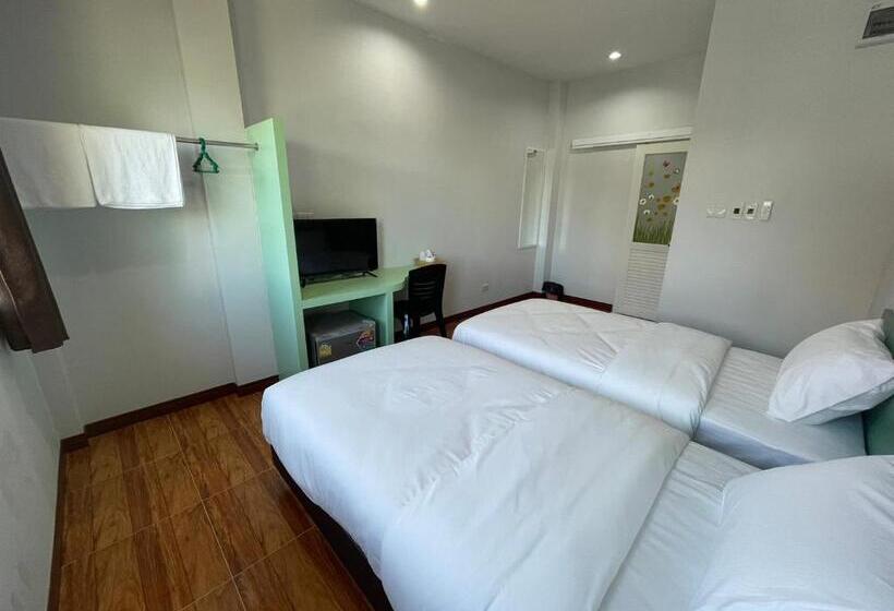 호스텔 โรงแรมเชียงคำรักคุณ