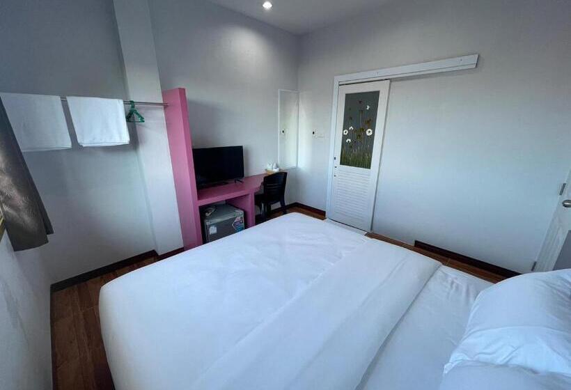 호스텔 โรงแรมเชียงคำรักคุณ