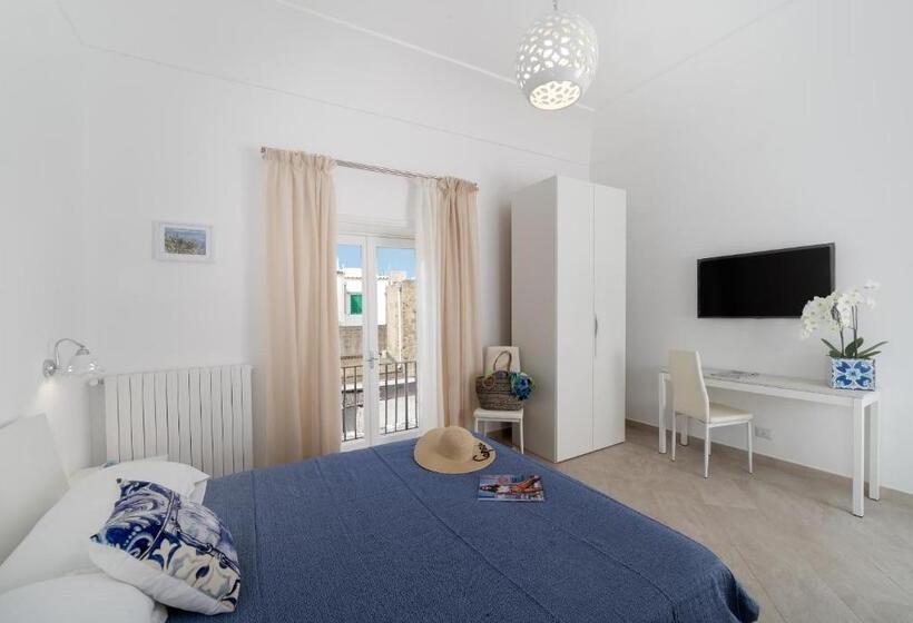 تختخواب و صبحانه Caprita Guest House