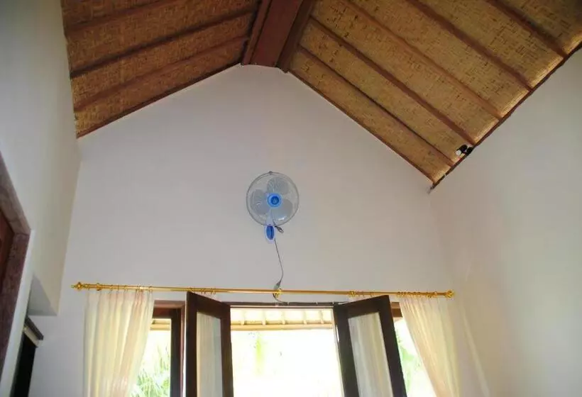 Aamiaismajoitus (B&B) Kubu Sari Guest House