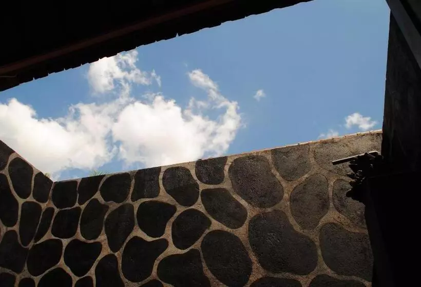 Aamiaismajoitus (B&B) Kubu Sari Guest House