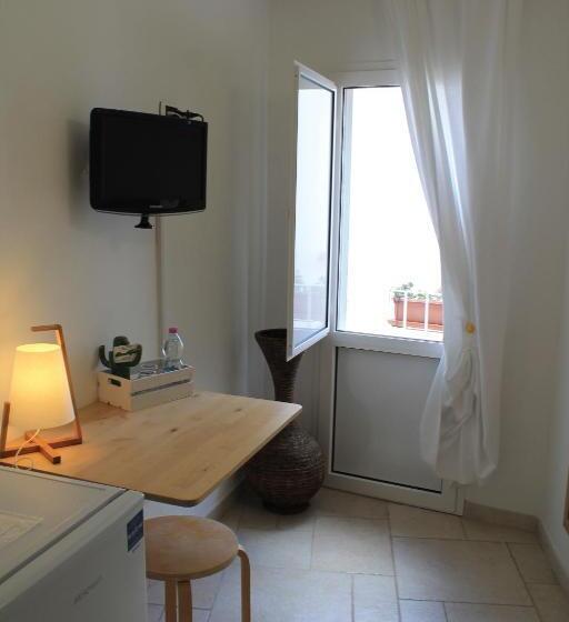 تختخواب و صبحانه Mamma Maria 2010