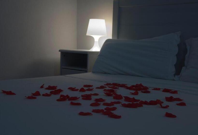 تختخواب و صبحانه Mamma Maria 2010