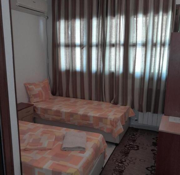 Отель хотел марио