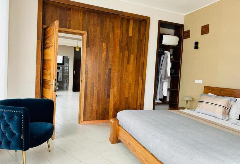 هتل Amontana Luxury Hôtel