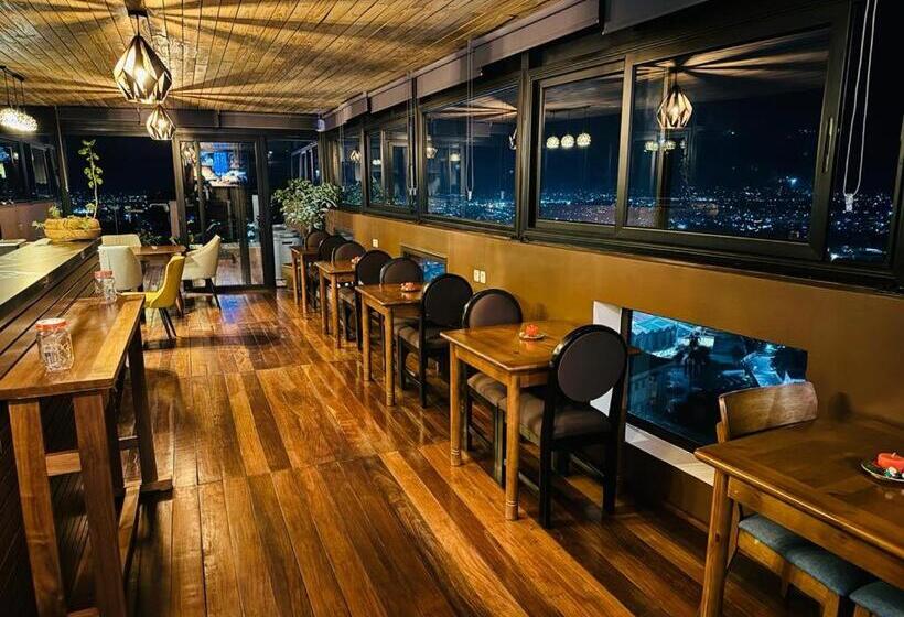 هتل Amontana Luxury Hôtel