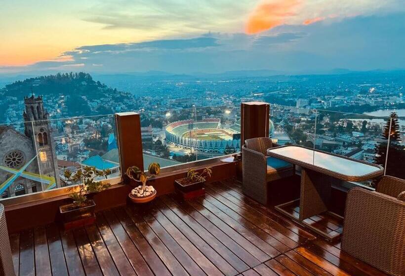 هتل Amontana Luxury Hôtel