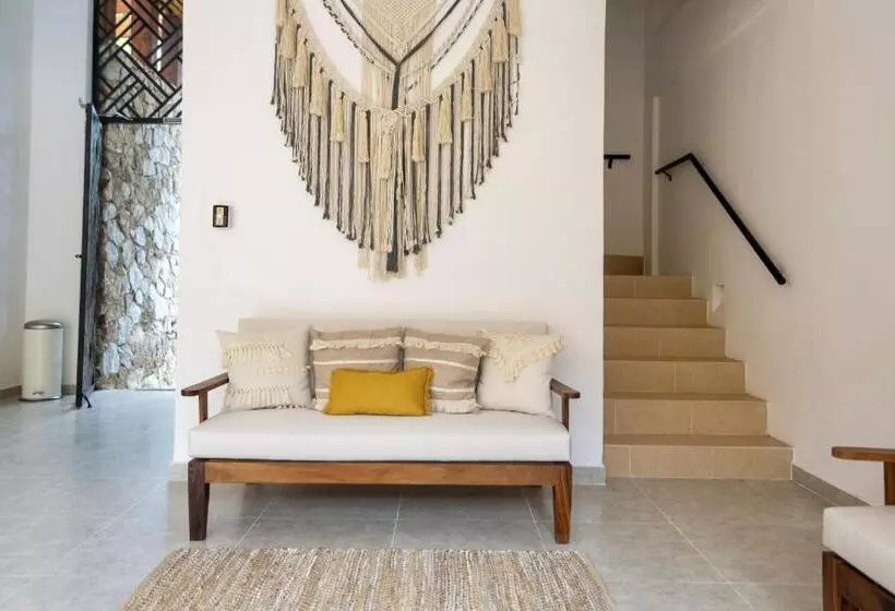 Hotelli Casa Ita Surf   Adults Only