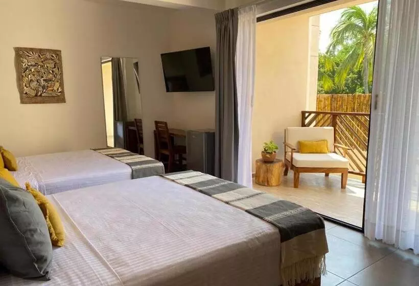 Hotelli Casa Ita Surf   Adults Only