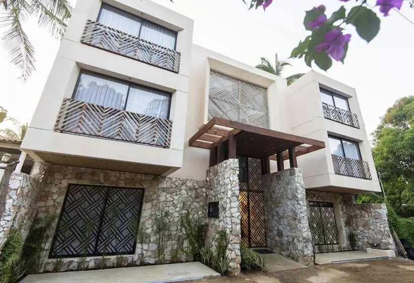 Hotelli Casa Ita Surf   Adults Only