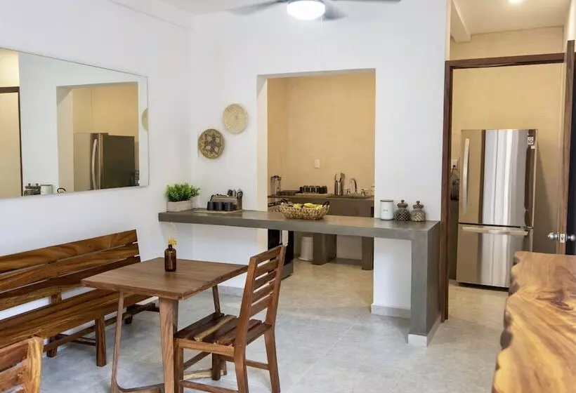 Hotelli Casa Ita Surf   Adults Only