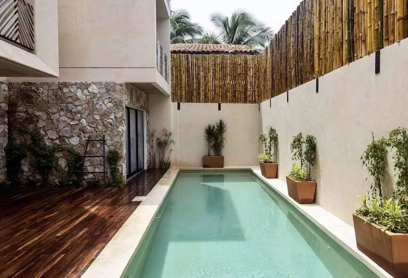 Hotelli Casa Ita Surf   Adults Only