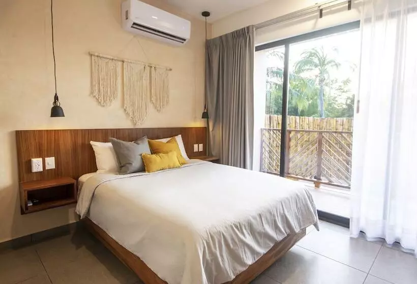 Hotelli Casa Ita Surf   Adults Only