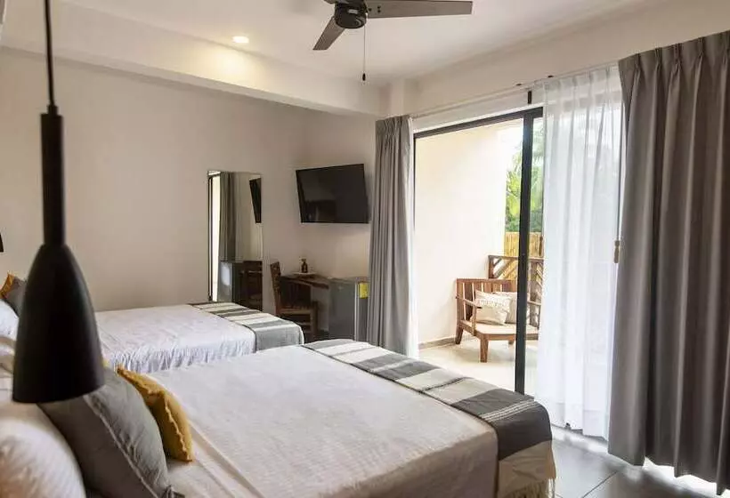 Hotelli Casa Ita Surf   Adults Only