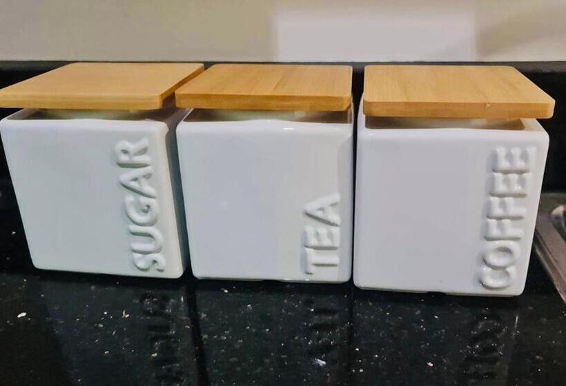 Hotell City Views Fame Residences