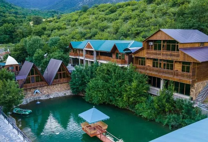 Hotelli Dan Resort
