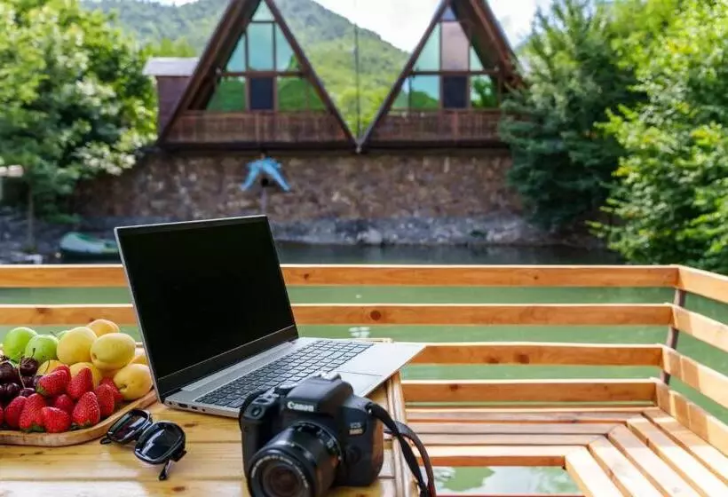 Hotelli Dan Resort