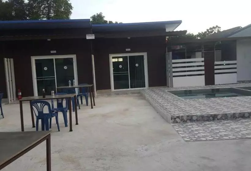 Hotelli Lovely Paradise Phangan