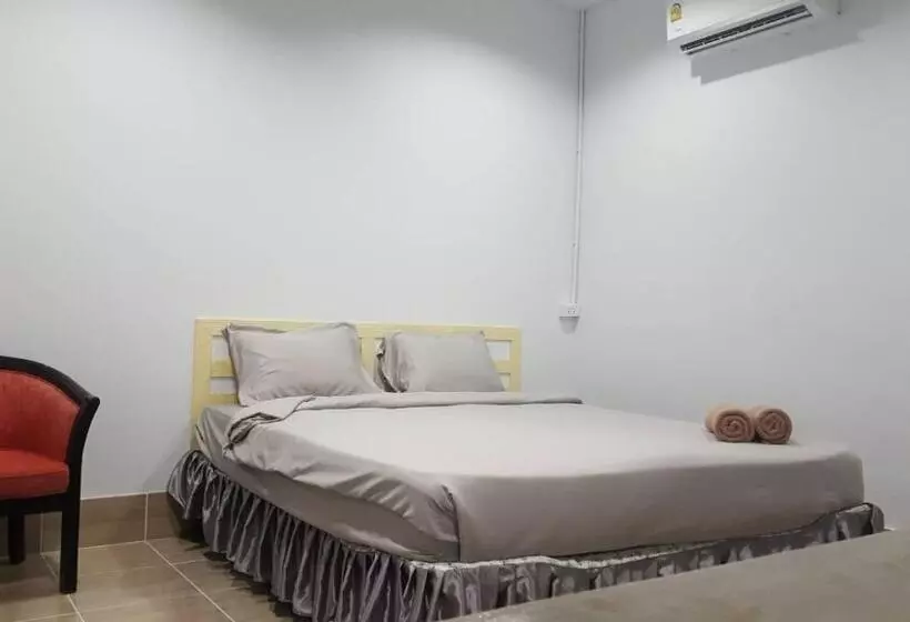 Hotelli Lovely Paradise Phangan