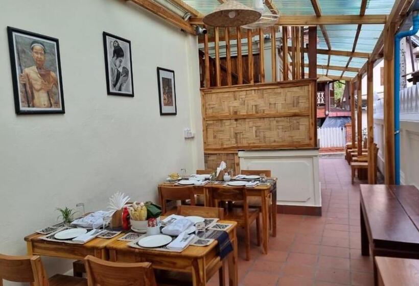 ホテル Luang Phasouk